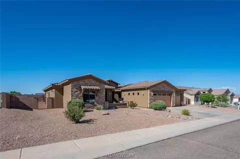 Exterior - 1539 E Blue Flame St, Kingman, AZ 86409 photo 3 of 31