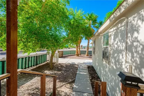2241 E Hackamore Dr, Mohave Valley, AZ 86440 photo 5