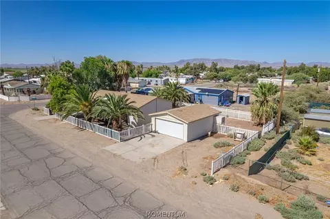 2241 E Hackamore Dr, Mohave Valley, AZ 86440 photo 4