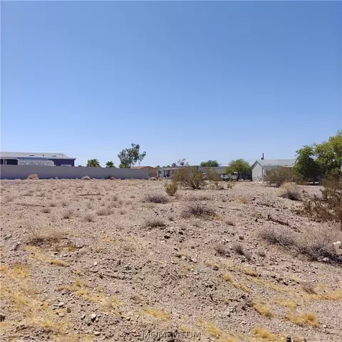 2451 Gosiute Rd, Fort Mohave, AZ 86426