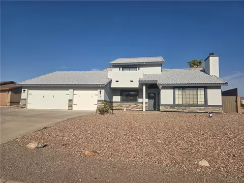 846 Indian Head Dr, Bullhead City, AZ 86429
