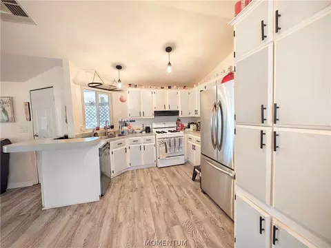 Kitchen - 1240 Birch Dr, Kingman, AZ 86409 photo 3 of 3