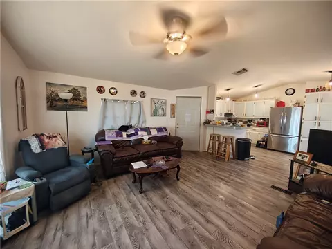Living - 1240 Birch Dr, Kingman, AZ 86409 photo 2 of 3