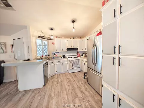 Kitchen - 1240 Birch Dr, Kingman, AZ 86409 photo 3 of 3