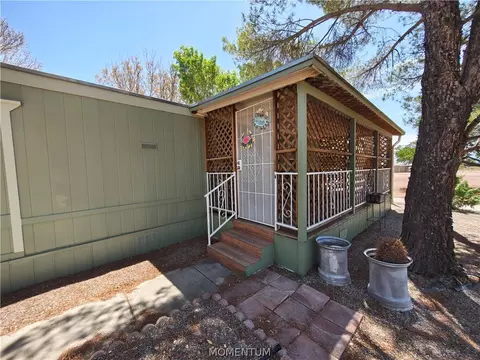 Exterior - 1240 Birch Dr, Kingman, AZ 86409 photo 2 of 10