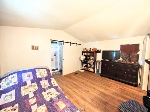 Bedroom - 1240 Birch Dr, Kingman, AZ 86409 photo 2 of 3