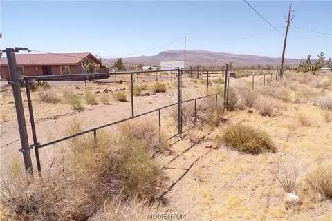 17416 N Orchid Dr, Dolan Springs, AZ 86441