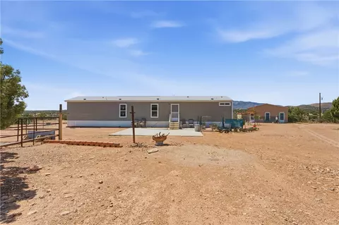 10501 E Blake Ranch Rd, Kingman, AZ 86401 photo 5