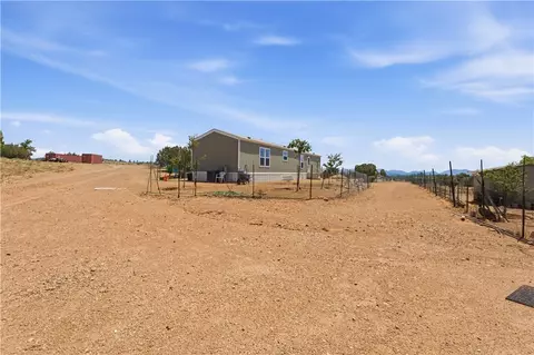 10501 E Blake Ranch Rd, Kingman, AZ 86401 photo 6