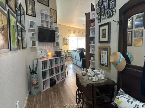 Entry Way - 3950 E Suffock Ave, Kingman, AZ 86409 photo 1 of 1