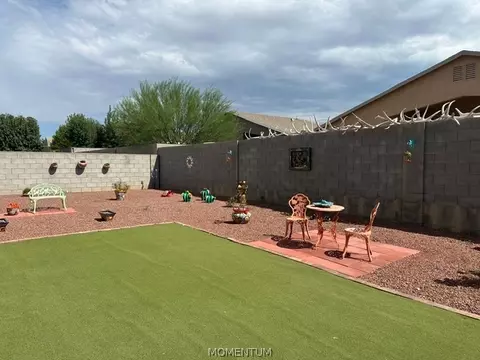 Exterior - 3950 E Suffock Ave, Kingman, AZ 86409 photo 3 of 7