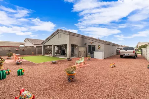 Exterior - 3950 E Suffock Ave, Kingman, AZ 86409 photo 6 of 8