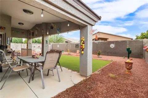 Exterior - 3950 E Suffock Ave, Kingman, AZ 86409 photo 5 of 8