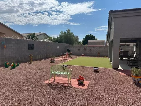 Exterior - 3950 E Suffock Ave, Kingman, AZ 86409 photo 4 of 7