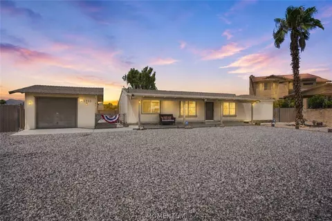 1315 Country Club Cir, Bullhead City, AZ 86442