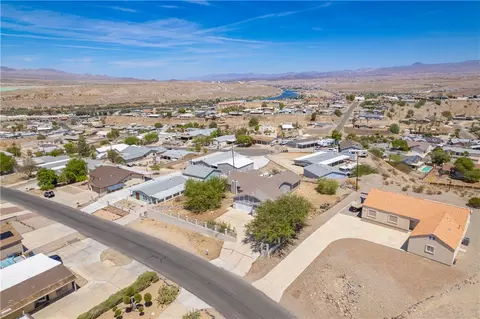 1488 Colina Dr, Bullhead City, AZ 86442