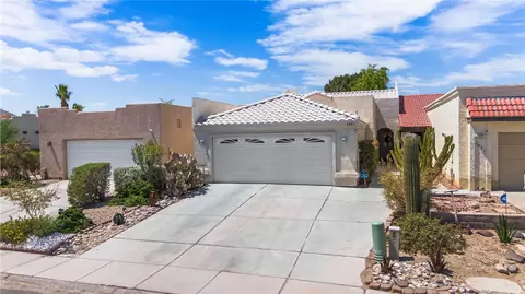 2827 Country Club Dr, Bullhead City, AZ 86442