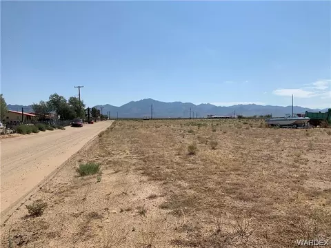 326-02 087d 6th St, Dolan Springs, AZ 86441