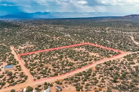 9650 Moutain Shadow Rd, Kingman, AZ 86401 photo 2