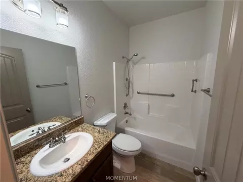 Bath - 3268 E Double O Dr, Kingman, AZ 86409 photo 1 of 4