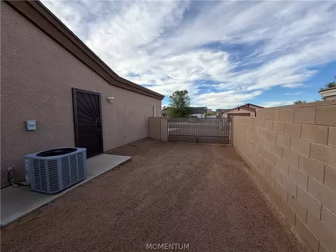 Exterior - 3268 E Double O Dr, Kingman, AZ 86409 photo 10 of 11