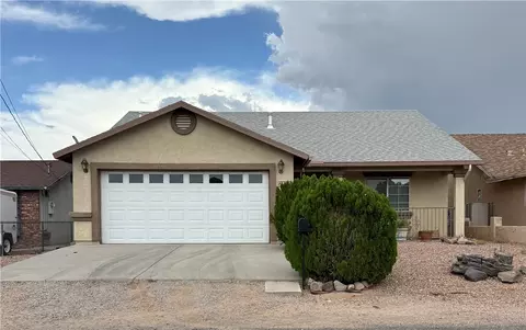 3574 N Burbank St, Kingman, AZ 86409