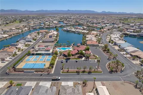 2052 Lago Grande Cir, Fort Mohave, AZ 86426