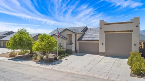 6037 S Comstock Ave, Fort Mohave, AZ 86426