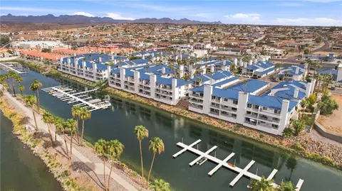 1800 Clubhouse Dr #32, Bullhead City, AZ 86442