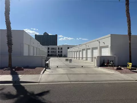 211 Moser Ave #103, Bullhead City, AZ 86442