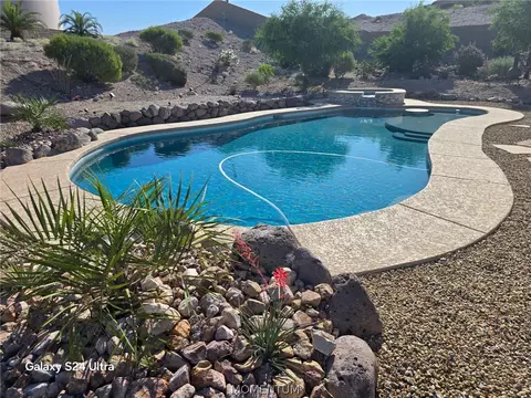 2936 Steamboat Dr, Bullhead City, AZ 86429
