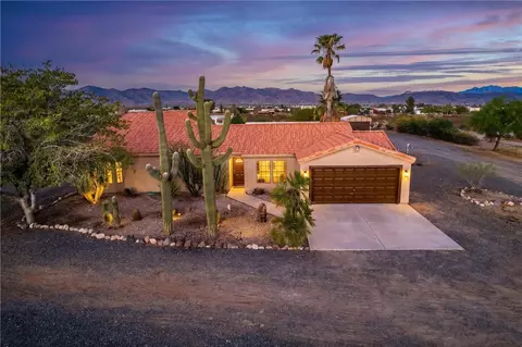 3840 N Santa Maria Rd, Golden Valley, AZ 86413