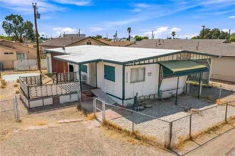2114 Del Rey Dr, Bullhead City, AZ 86442
