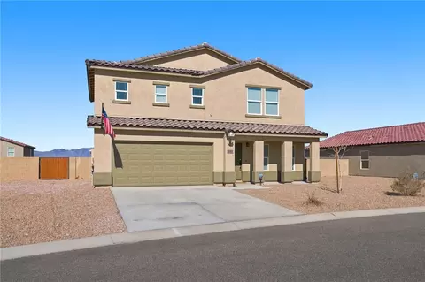 5565 S Prospect Creek Rd, Fort Mohave, AZ 86426