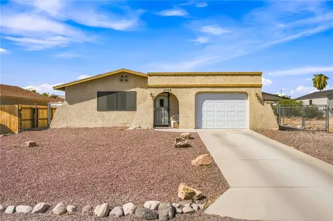 4368 S Los Maderos Dr, Fort Mohave, AZ 86426