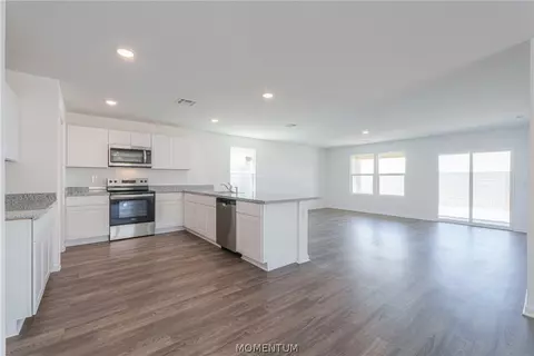 Living - 7635 E Sugarloaf St, Kingman, AZ 86401 photo 3 of 5