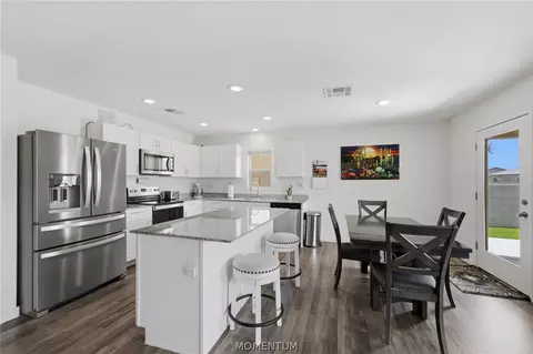 Kitchen - 3466 E Ames Ave, Kingman, AZ 86409 photo 2 of 3