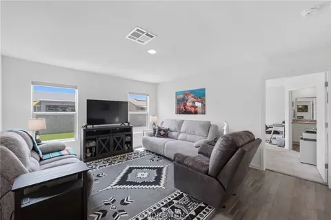 Living - 3466 E Ames Ave, Kingman, AZ 86409 photo 1 of 3
