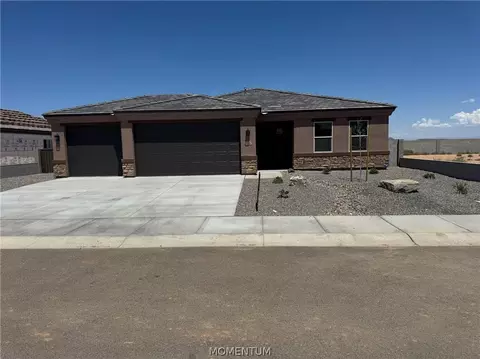 3687 Arcadia Ave, Kingman, AZ 86401