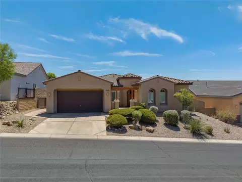 3152 Secret Pass Canyon Dr, Bullhead City, AZ 86429
