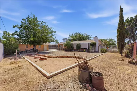 Exterior - 2391 E Mcvicar Ave, Kingman, AZ 86409 photo 20 of 27