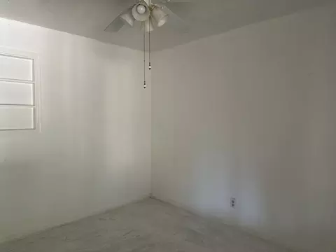 Bedroom - 3226 E Thompson Ave, Kingman, AZ 86409 photo 1 of 1