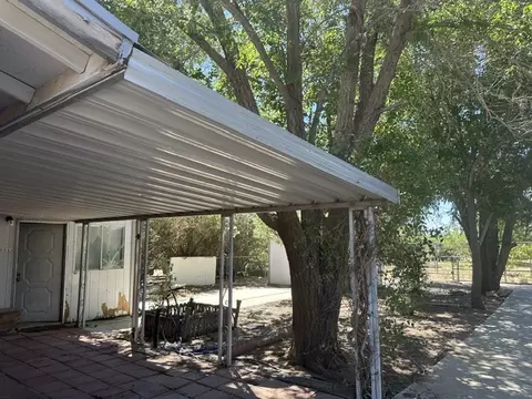Exterior - 3226 E Thompson Ave, Kingman, AZ 86409 photo 3 of 8