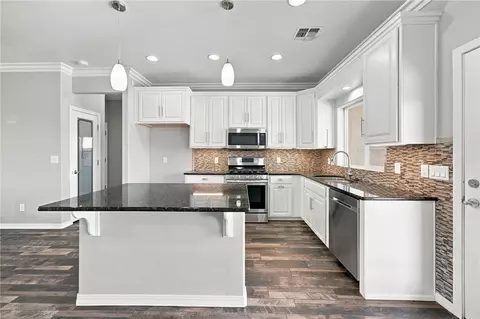 Kitchen - 3561 Bolero Ave, Kingman, AZ 86401 photo 2 of 2