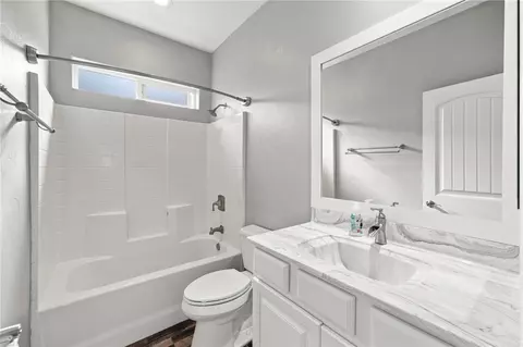 Bath - 3561 Bolero Ave, Kingman, AZ 86401 photo 5 of 5