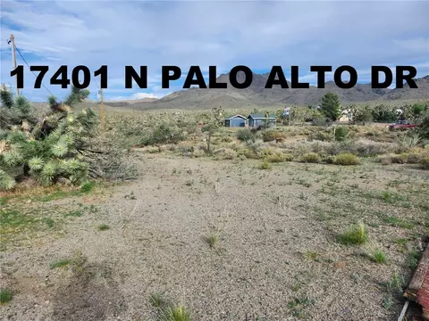 17401 N Palo Alto Dr, Dolan Springs, AZ 86441