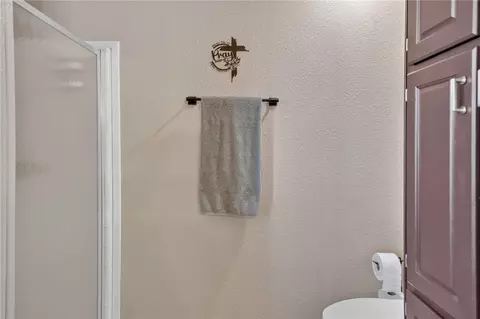 Bath - 11125 E Prospect Dr, Kingman, AZ 86401 photo 3 of 3