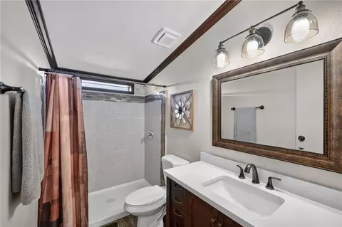 Bath - 11125 E Prospect Dr, Kingman, AZ 86401 photo 1 of 3