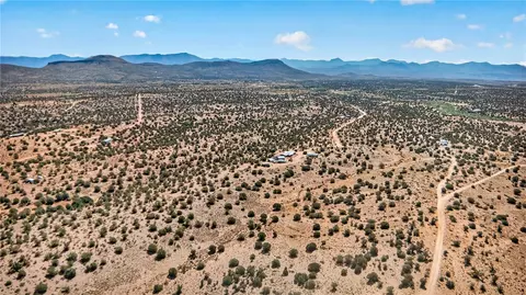View/Area - 11125 E Prospect Dr, Kingman, AZ 86401 photo 9 of 26