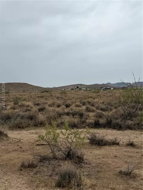 331-16 E 009 E Harry Coffman Rd, Kingman, AZ 86409 photo 4
